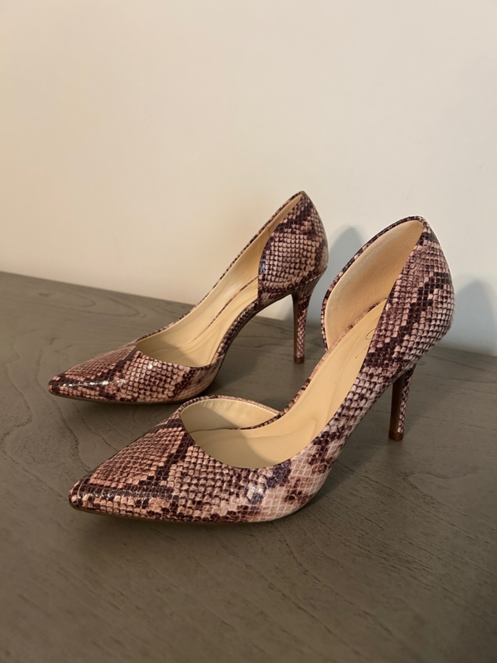 Jessica Simpson Textured Snake-Print Pointed Toe Stiletto Pumps